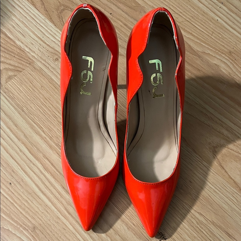 FSJ Women's Vibrant Pointed Toe Heels